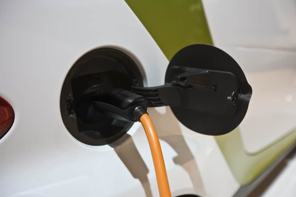 Koliko se puni električni auto Koliko se puni električni auto